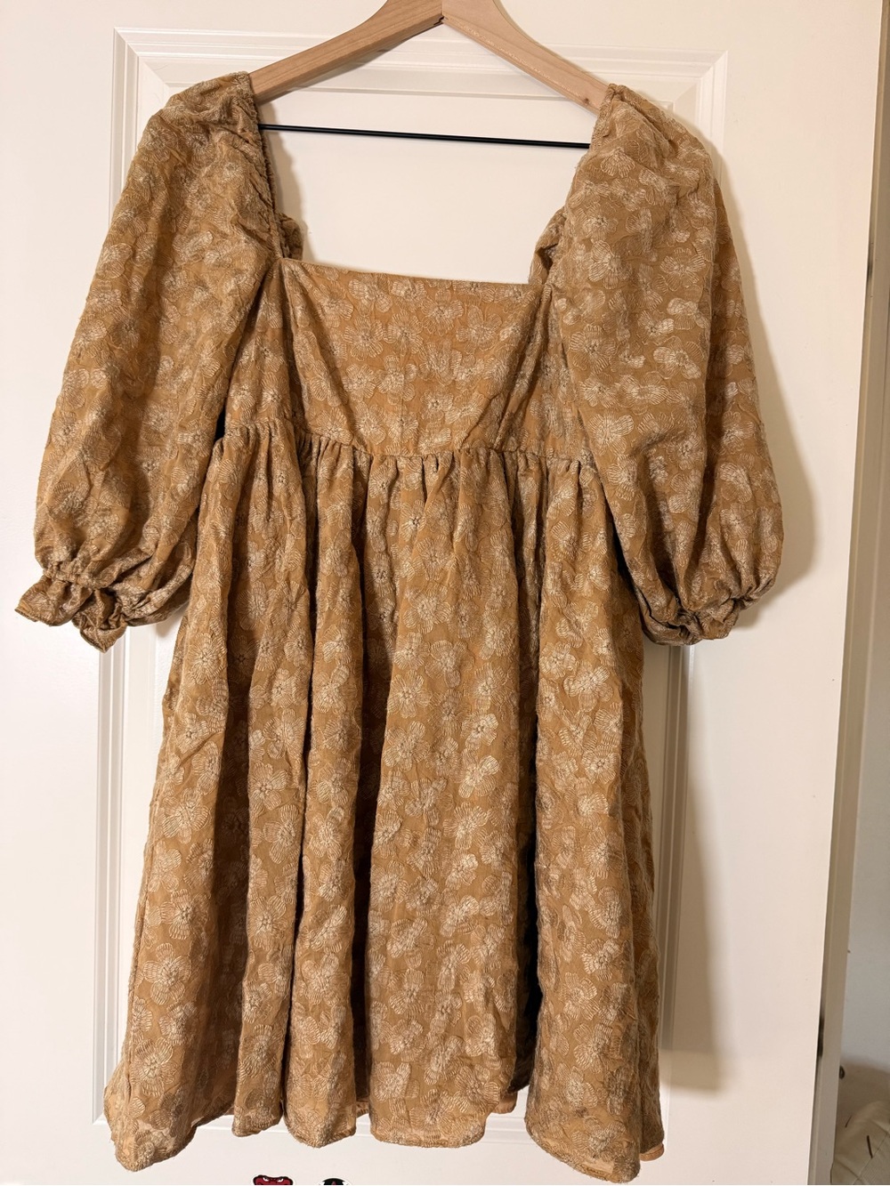 Women’s Storia Square Neck Puff Sleeve Dress in Mustard Floral